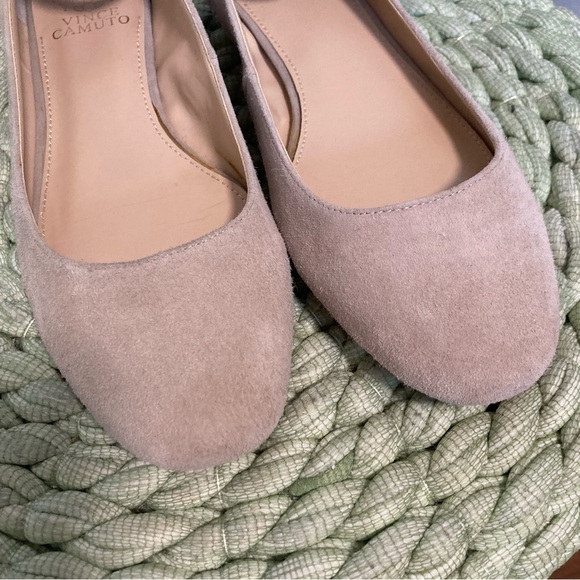 Vince Camuto Attera Cream Tipsy Taupe Suede Ankle Wrap Round Toe Flats - Picture 4 of 8